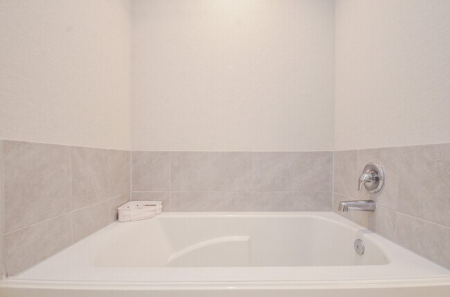 Building Photo - 7426 Flintrock Hollow Trail