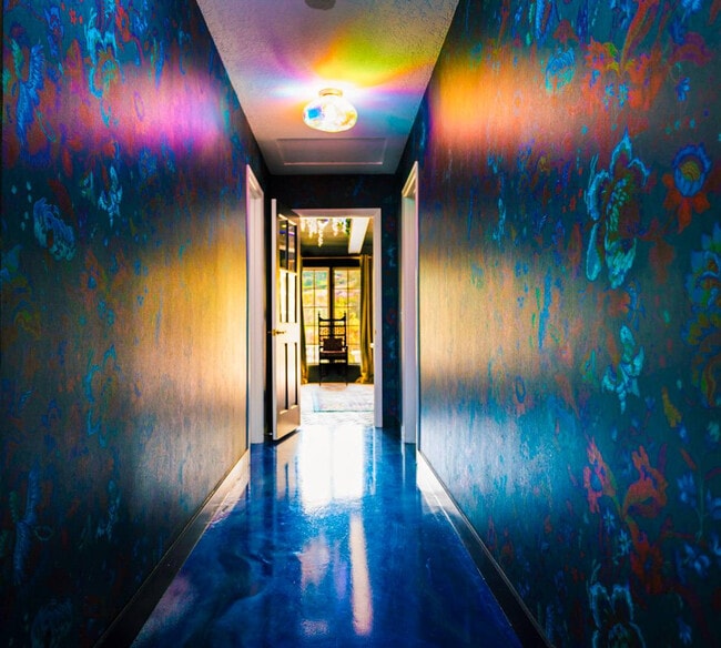 Building Photo - 30185 Vía Maria Elena