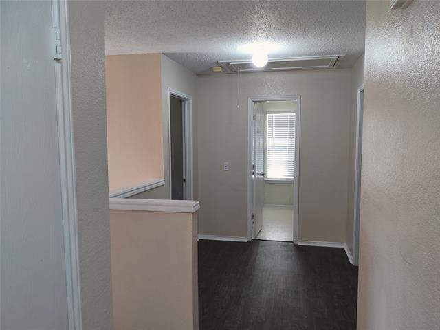 Building Photo - 1405 Anglican Dr