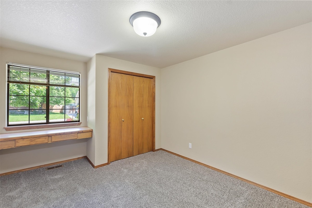 Building Photo - 3883 N Tumbleweed Pl