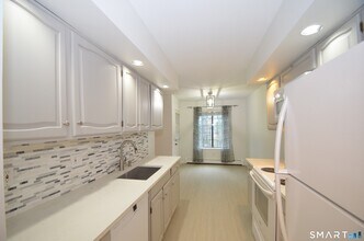 Building Photo - 125 Warner Hill Rd