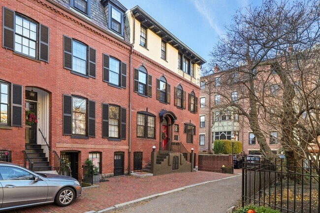 Building Photo - 3 Mount Vernon Square