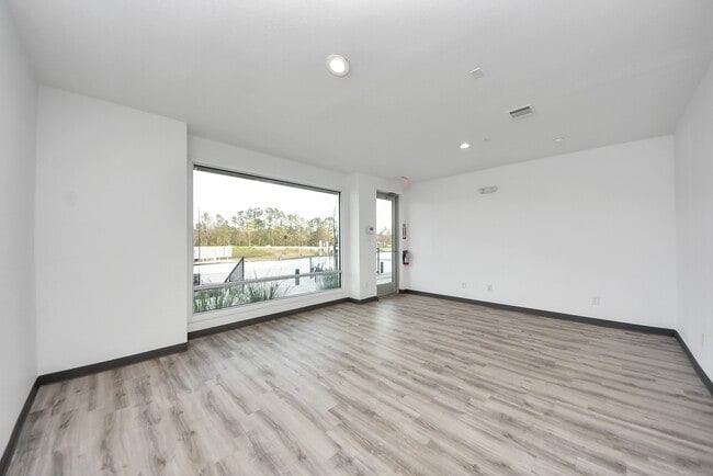 Building Photo - 18716 Centro Main St