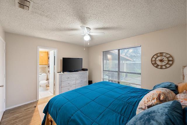 Building Photo - 2920 Hilltop Dr