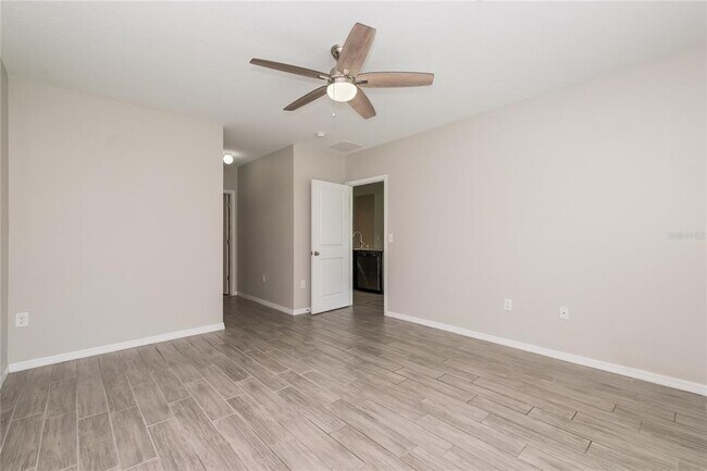 Building Photo - 327 Tierra Verde Way