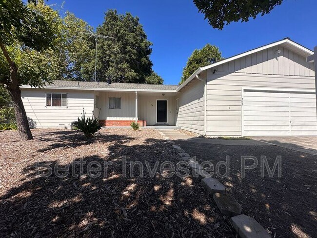 Building Photo - 719 Parkside Dr