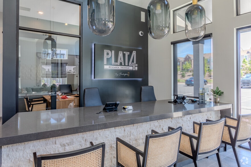 Leasing Office - Plat 4
