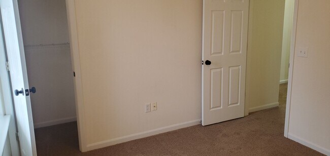 Building Photo - 4508-4510 Nick Ct