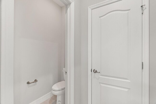 Building Photo - 573 Joy Haven Dr