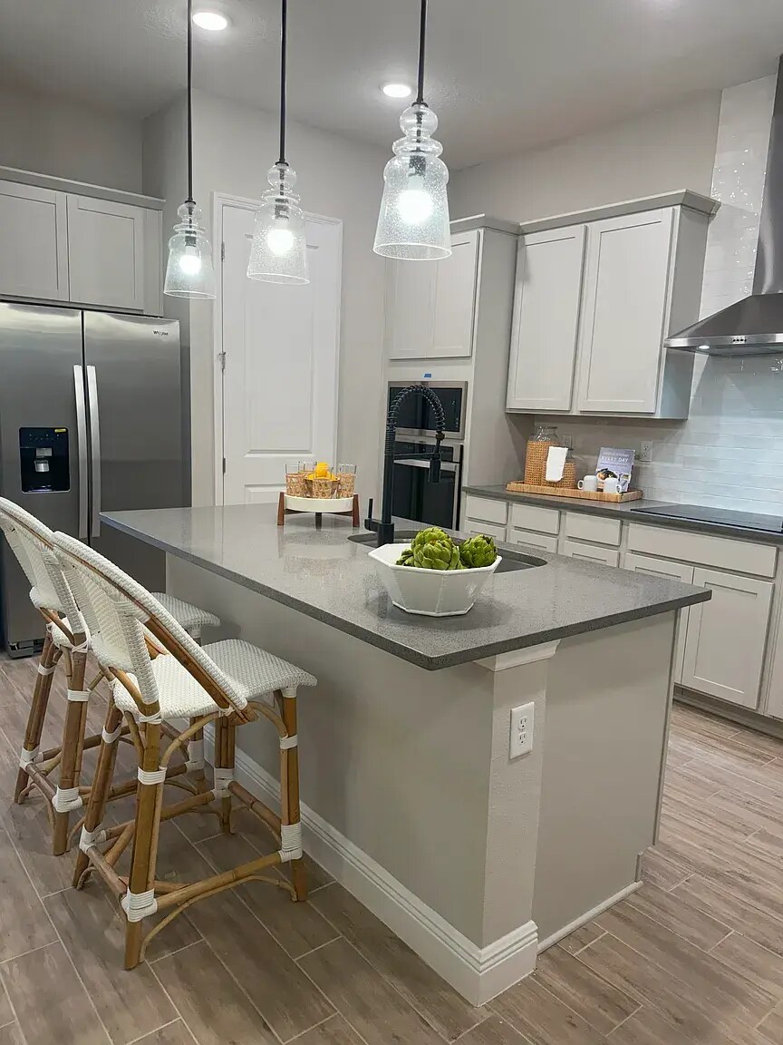 Kitchen - 2920 Voyager Ave