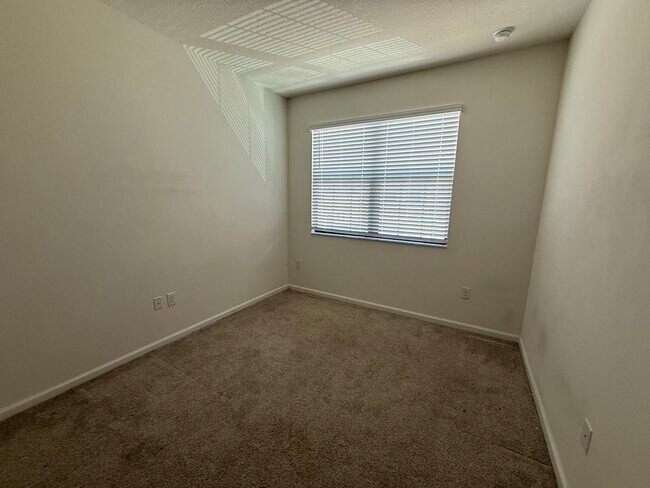 Building Photo - 1766 Portofino Meadows Blvd
