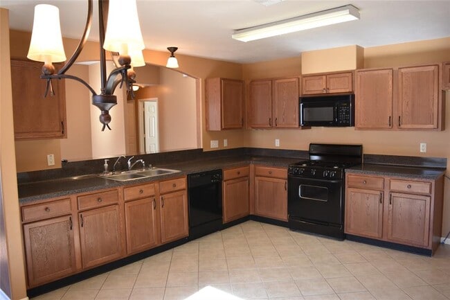 Building Photo - 15531 Forest Creek Farms Dr