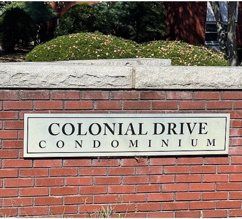 Building Photo - 20 Colonial Dr