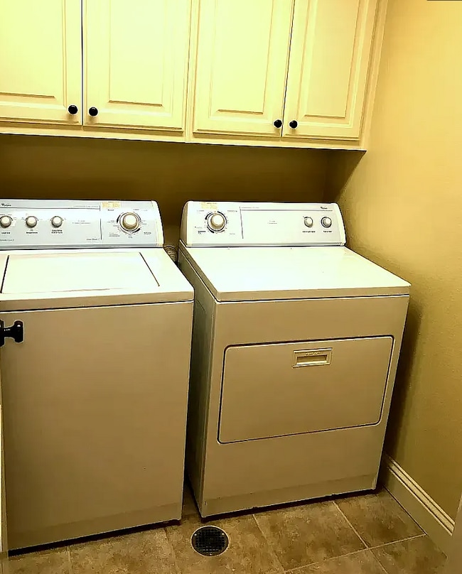 Building Photo - 3414 McFarlin Blvd