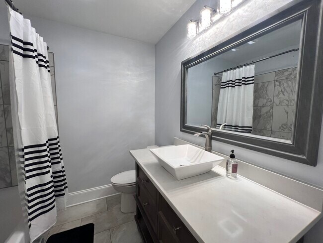 Building Photo - 25868 Walker South Rd