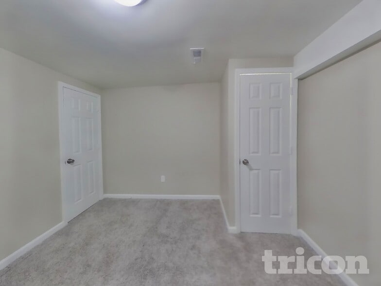 Building Photo - 13032 Thyme Ct