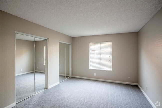 2 BR, 2 BA - 920 SF - Rancho del Sol