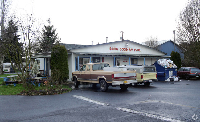 Building Photo - Sam's Good Rv Park