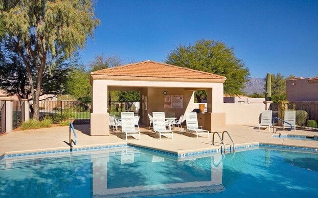 Building Photo - $500.00 OFF MOVE-IN – Sabino Canyon Area | Foothills Living | 3BR Home