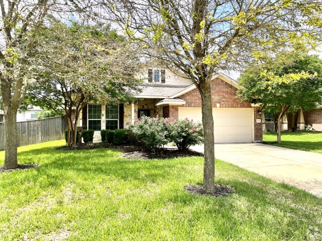 Building Photo - 4235 Fairmeadow Dr