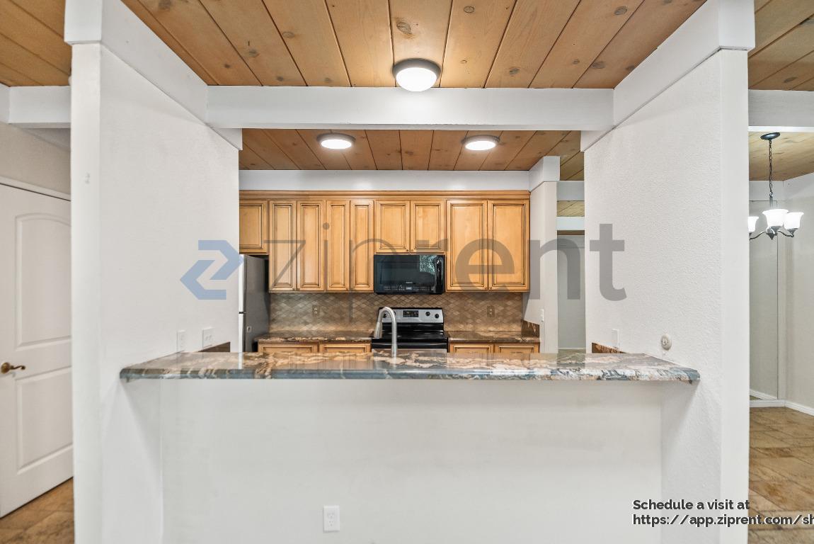 Building Photo - 39090 Presidio Way
