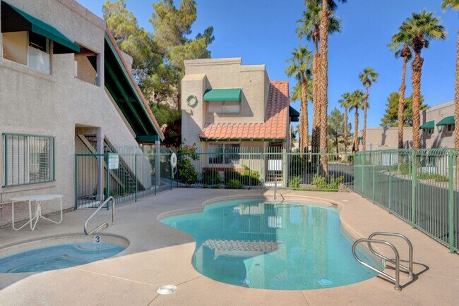 Building Photo - 6750 Del Rey Ave