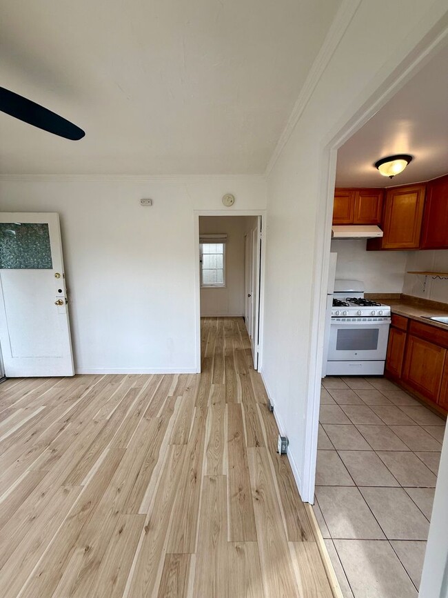 Building Photo - 4315-4315 Maryland St