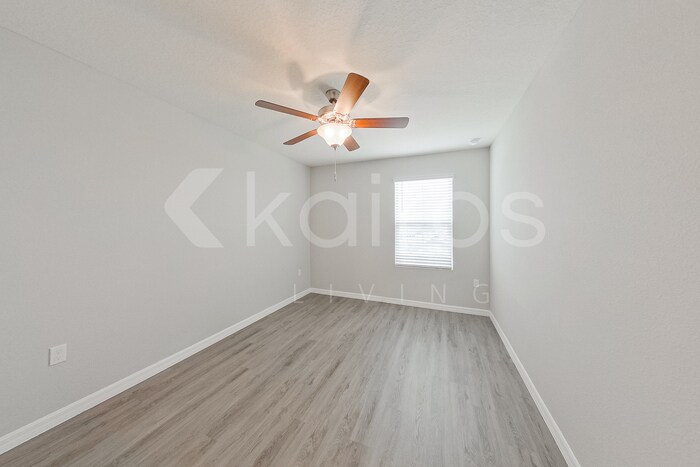 Building Photo - 4451 SW 85 Ln