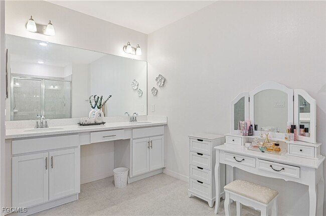 Building Photo - 8948 Cascade Price Cir