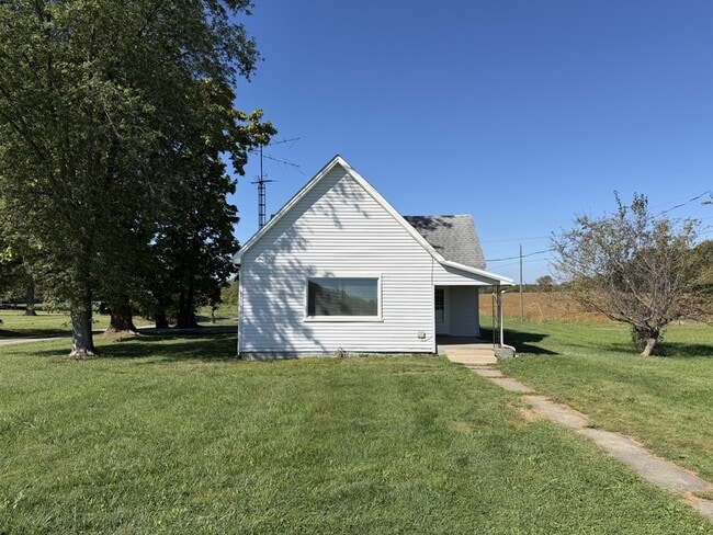 Primary Photo - 3755 N County Rd 600 W