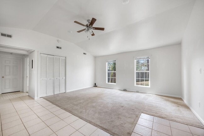 Building Photo - 208 Telegraph Rd