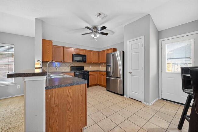 Building Photo - 3123 Sun Terrace Ln