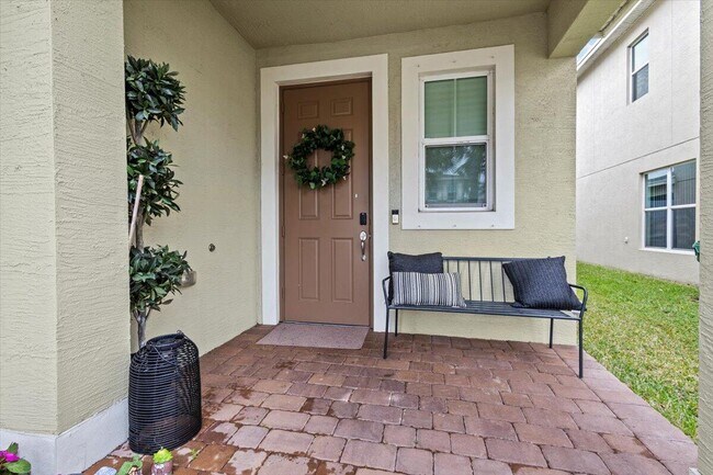 Building Photo - 1766 NW Cataluna Cir