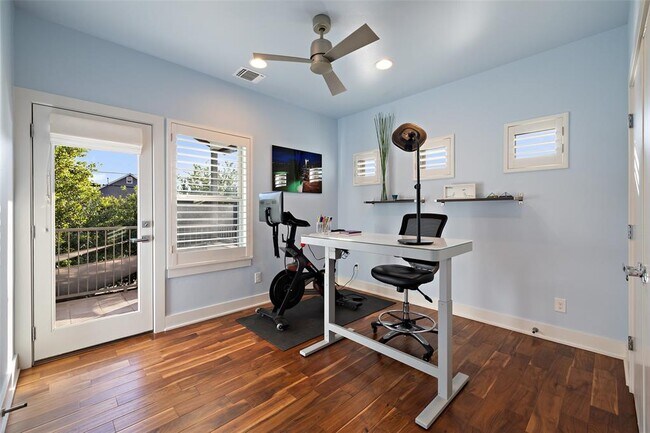 Building Photo - 4325 Banister Ln