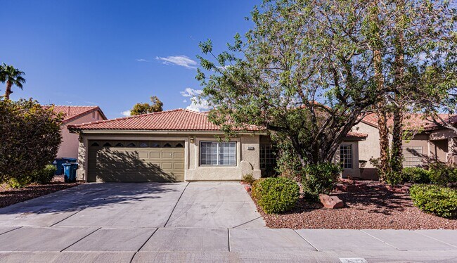 Primary Photo - Stunning one-story home