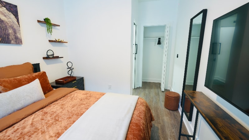 Building Photo - 6305 Shannon Pkwy