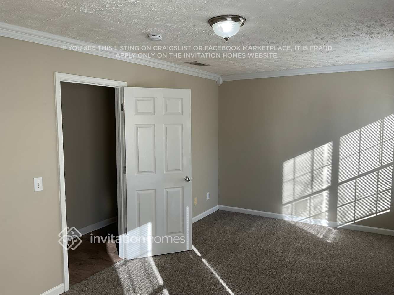 Building Photo - 4622 Insdale Dr NW