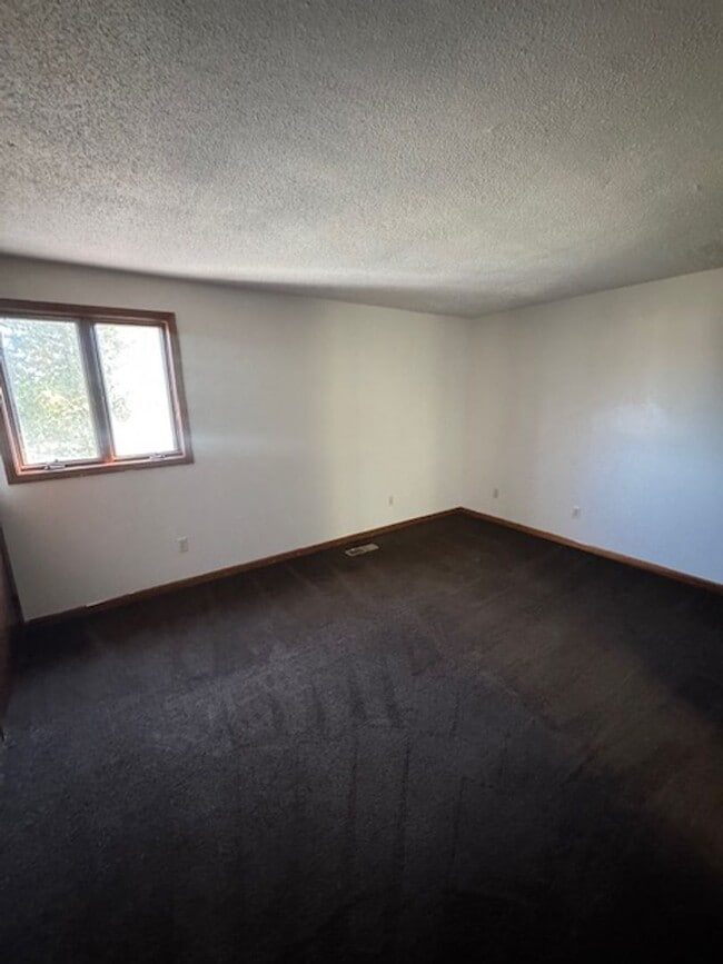 Building Photo - 6918 Decatur Rd