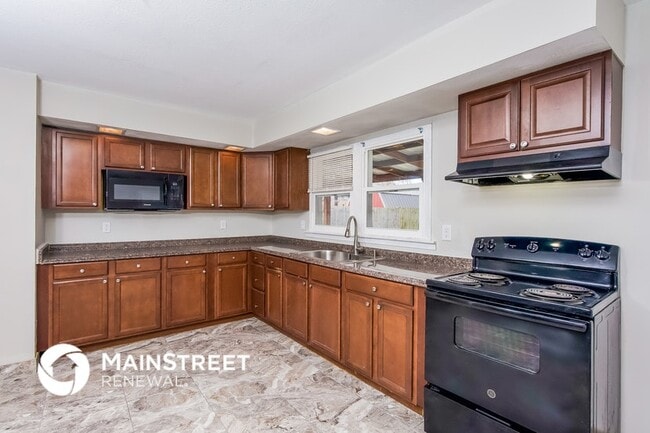 Building Photo - 7412 Lesane Dr