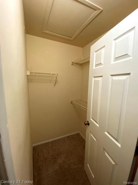 Building Photo - 22105 Atlantic Pointe
