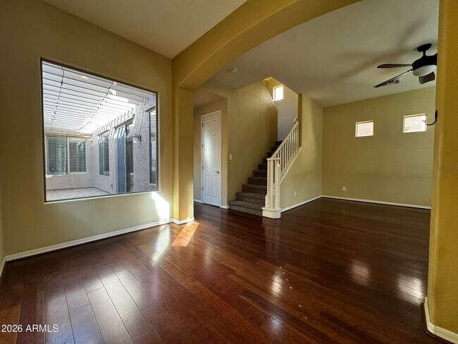 Building Photo - 837 W Village Pkwy
