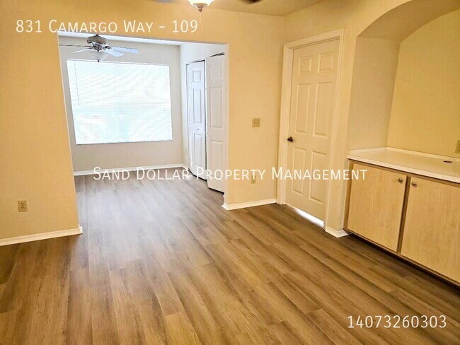 Building Photo - 831 Camargo Way