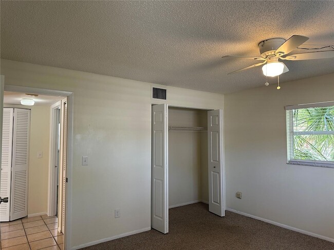 Building Photo - 1630 Redwood St