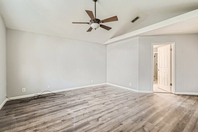 Building Photo - 4123 Pebble Oaks Ct, Antelope, CA, 95843