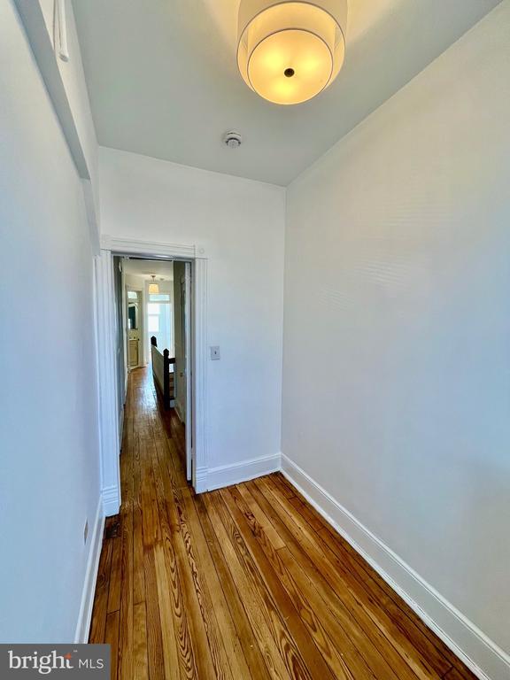 Building Photo - 1113 I St NE