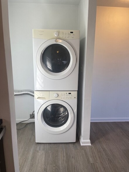 Building Photo - 1315 Credle Rd