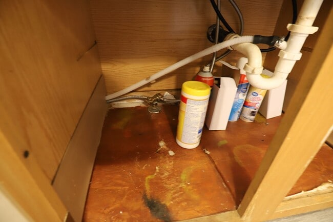 Building Photo - 257 Canby St