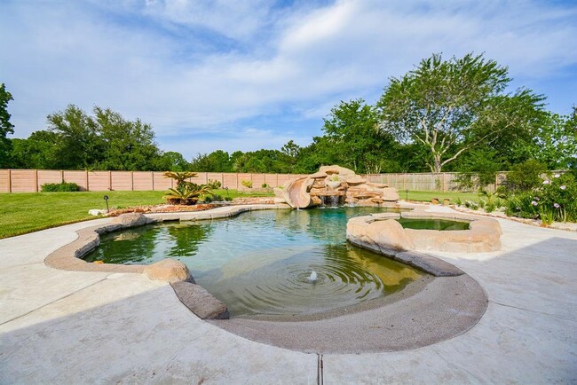 Building Photo - 2603 Braer Ridge Dr
