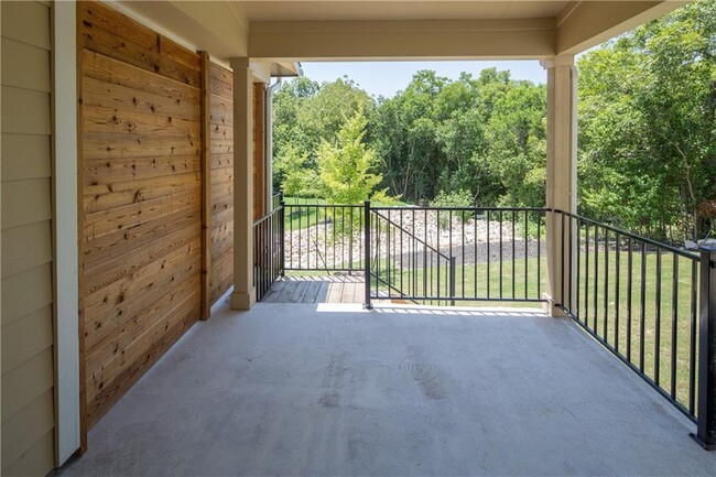 Building Photo - 213 Bridgeford Dr