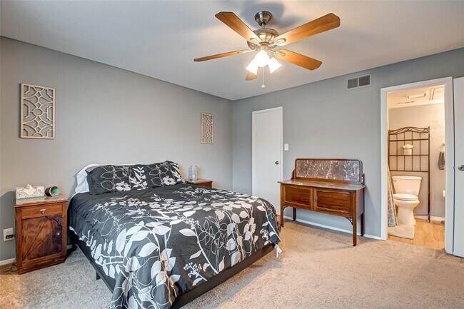Building Photo - 14777 Wunderlich Dr